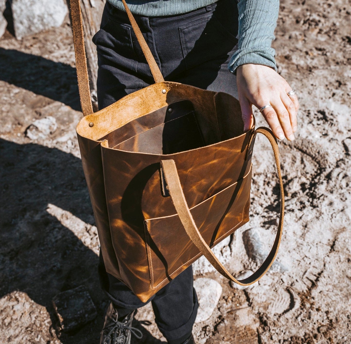 Leather Full-Tote
